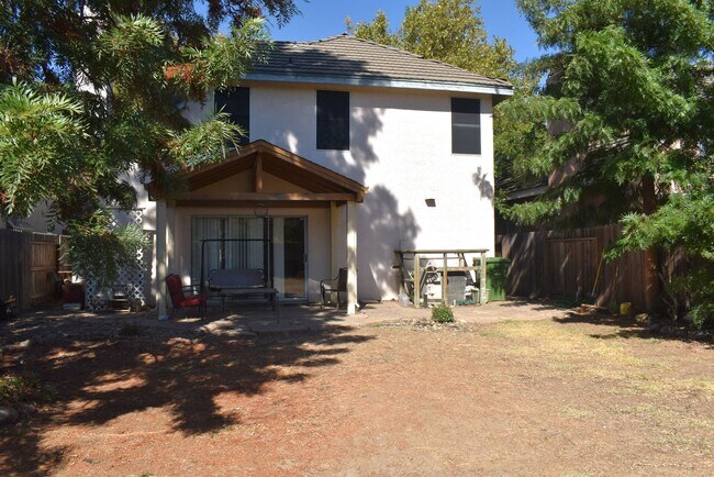 Photo - 8935 Bertwin Way