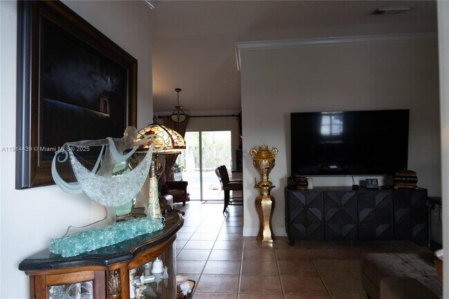 Photo - 17992 SW 152nd Ct