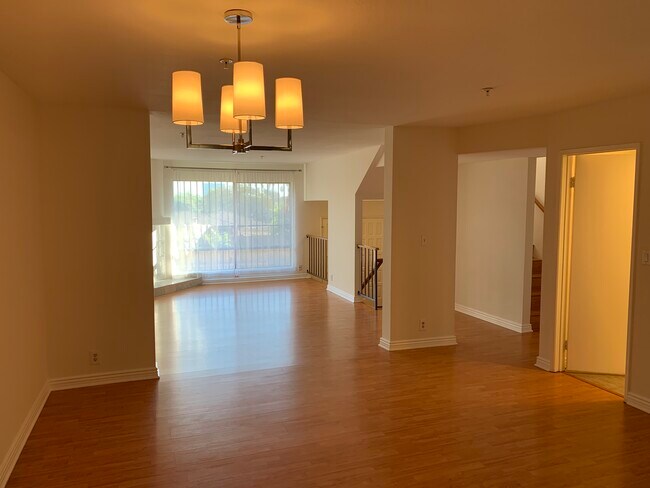 Photo - 209 La France Ave