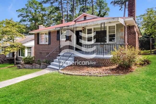 Photo - 2234 Margurette St