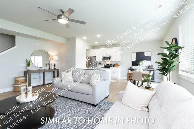 Photo - 4416 NE Timber Ln