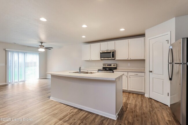 Photo - 4061 Firestone Way