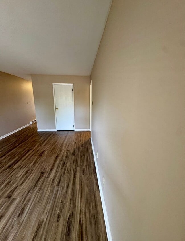 Photo - Windsor West Apartments