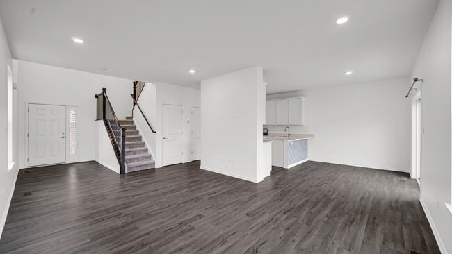Photo - 1915 E 110th Pl