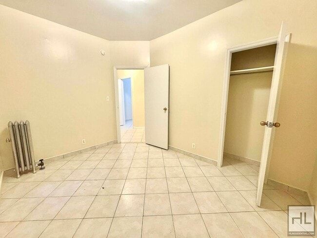 Photo - 78 STREET Unit 1F