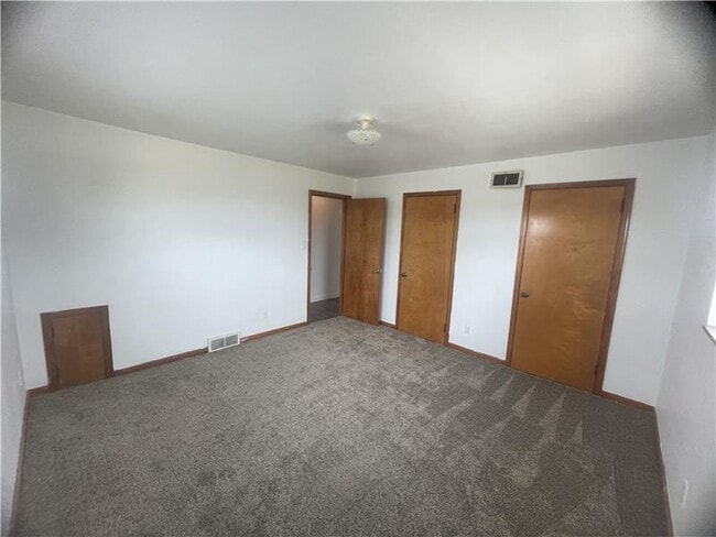 Photo - 160 Fernwood Rd Unit 2