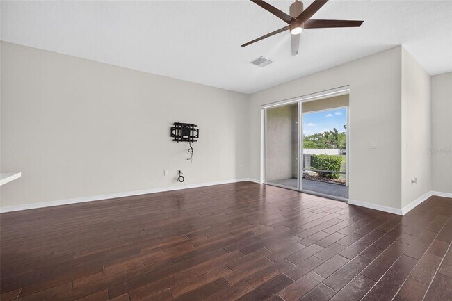 Photo - 519 53rd Ave N
