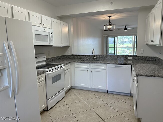 Photo - 10030 Maddox Ln Unit 102