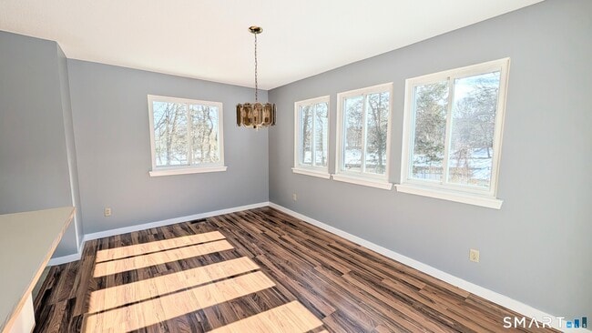 Photo - 69 Northwest Dr Unit APT 45