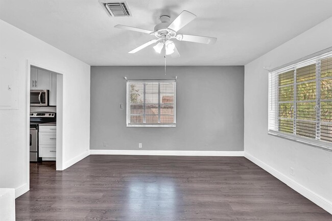 Photo - 1938 Fletcher St