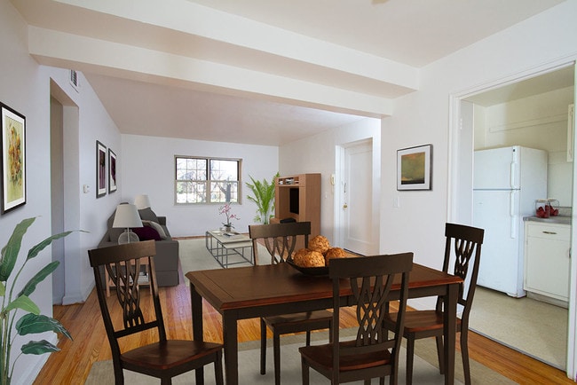 Photo - Brighton Gardens Apartment Homes