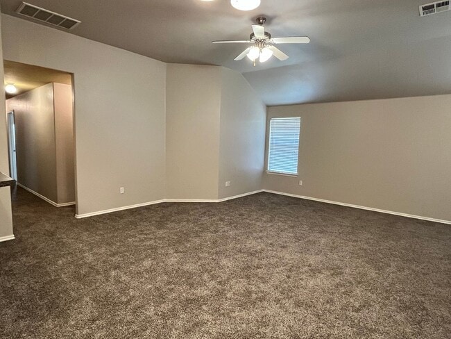 Photo - 4 Bed 2 Bath Home in Mustang Schools
