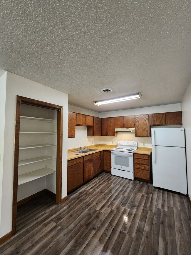 Photo - Jefferson Street Apartments