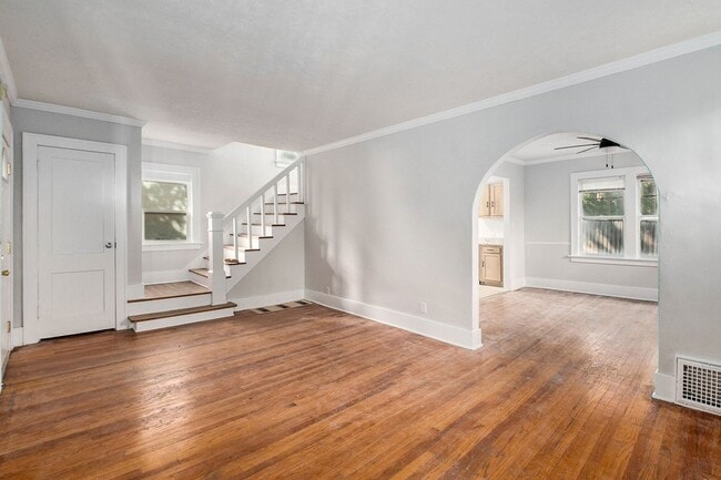 Photo - 2 Story 3 Bed 2 Bath, Off Street Parking!