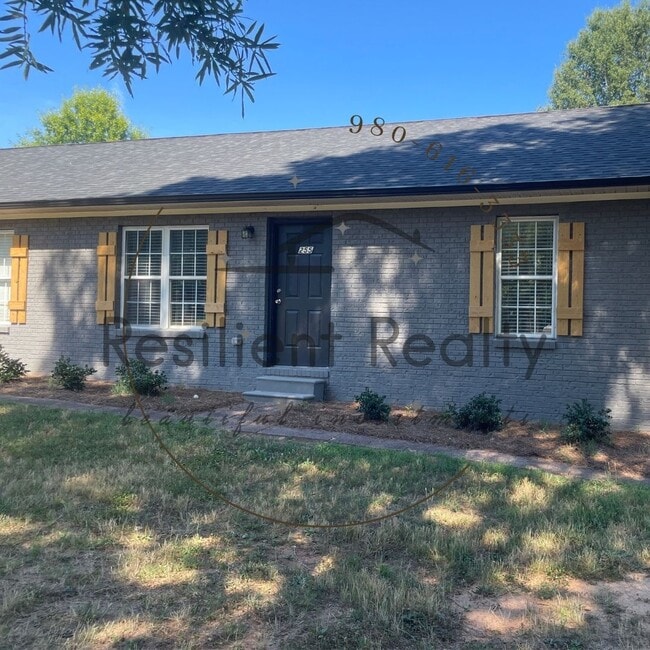 Building Photo - 255 Long Bow Rd Rental