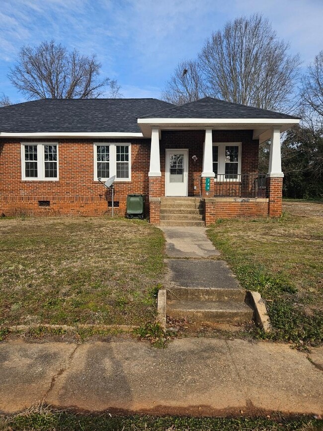 Photo - 746 Truett Ave