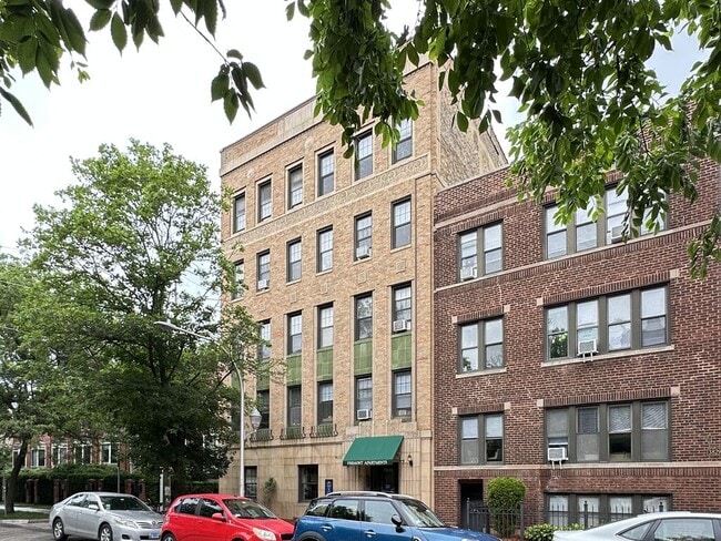 Photo - 3810 N Fremont St Unit J04P