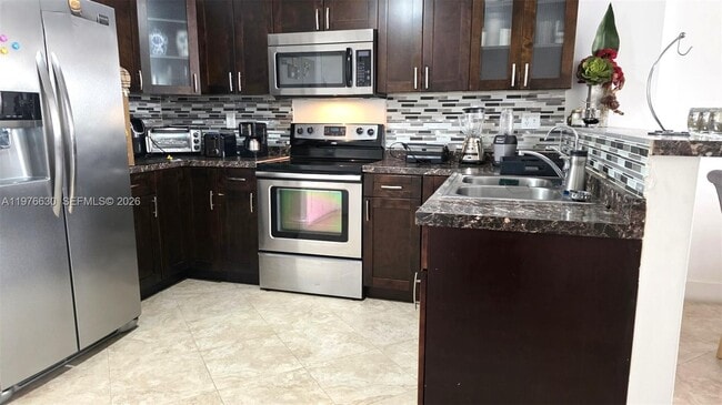Photo - 1301 NE Miami Gardens Dr Unit 221W