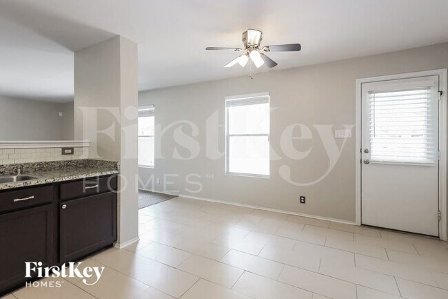 12707 Gardenia Pass
