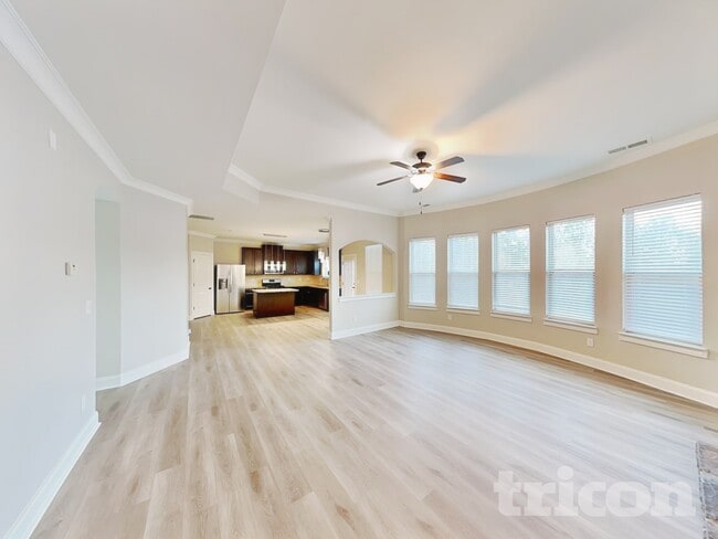 Photo - 544 Georgia Cir