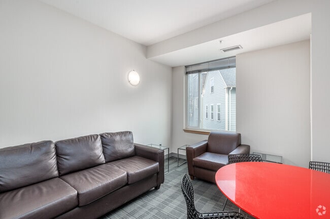Terrace - 3BR, 2BA - 1,134SF - Living Room