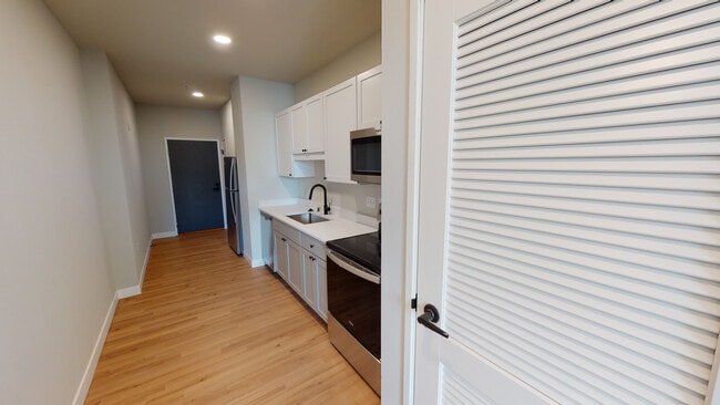 Photo - Playbill Flats