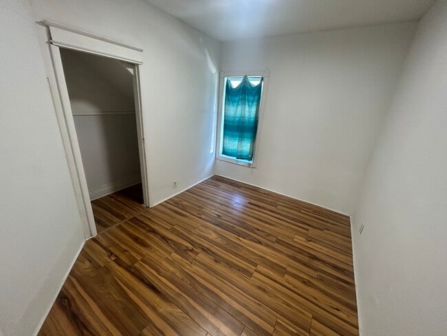 Photo - 588 N Goodman St Unit 1