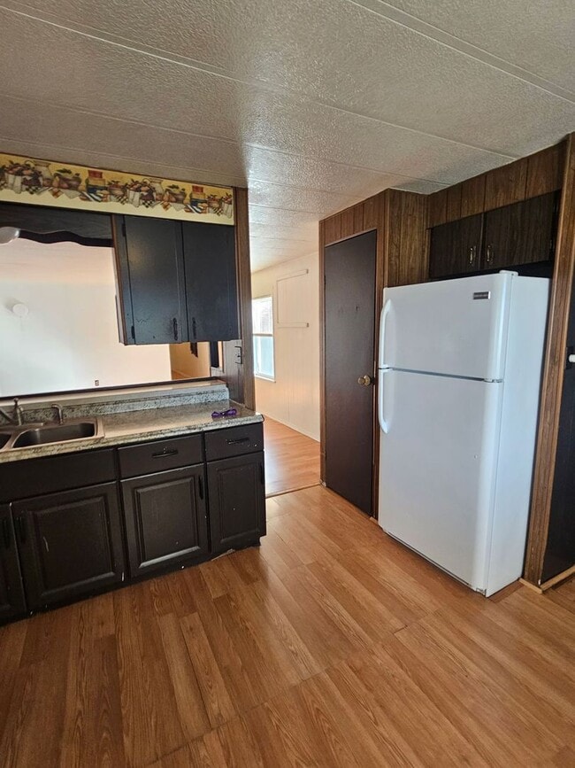 Photo - Trailer for Rent