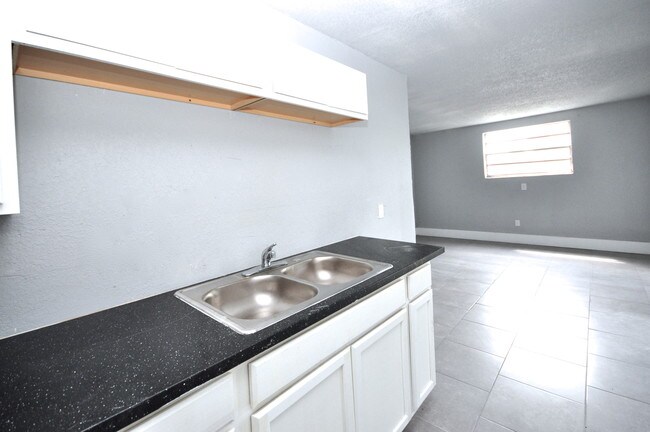 Photo - NEW JAX II Apts