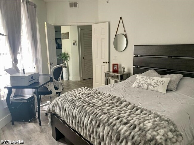 Photo - 56 Silver Oaks Cir Unit 102