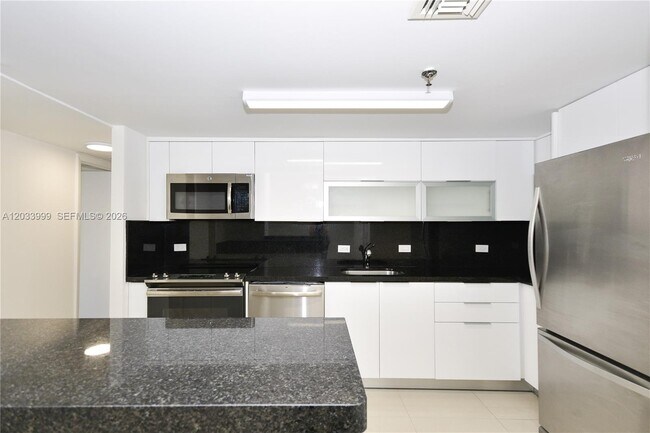 Photo - 20505 E Country Club Dr Unit 237