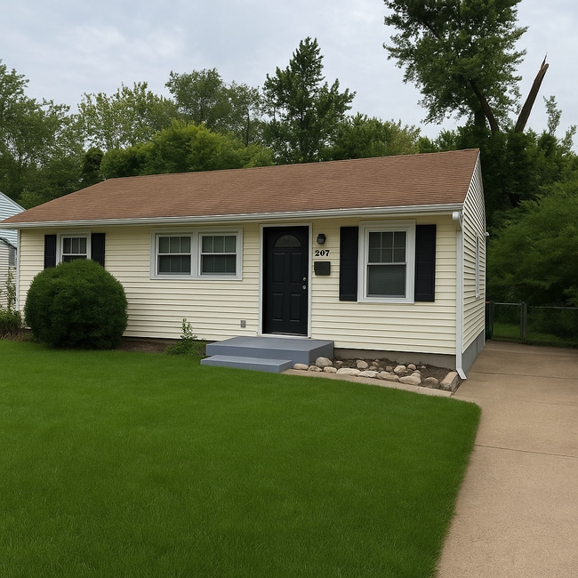 Photo - 207 Cameron Rd House