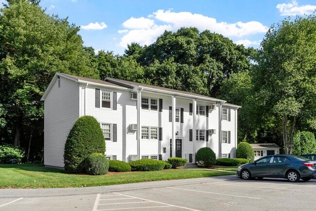 Photo - 16 Federal Hill Rd Unit 16