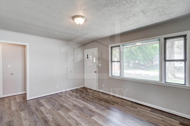 Photo - 7315 E 53rd St