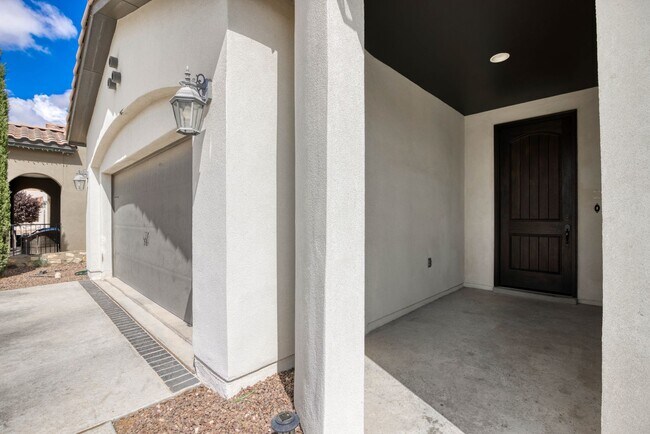 Photo - Beautiful East side House in Ventanas Subdivision
