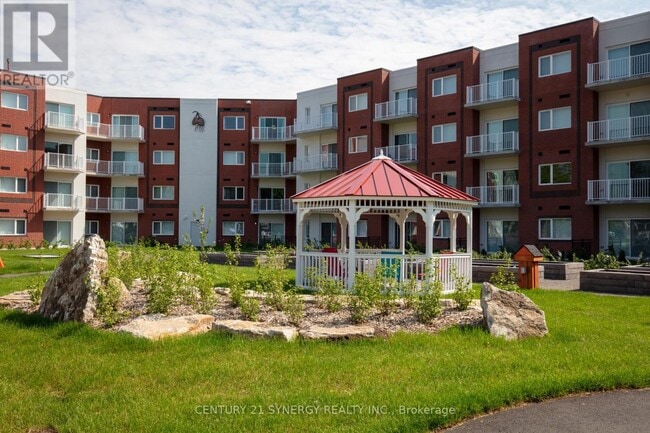 Photo - 45 Elmsley St S Unit 225