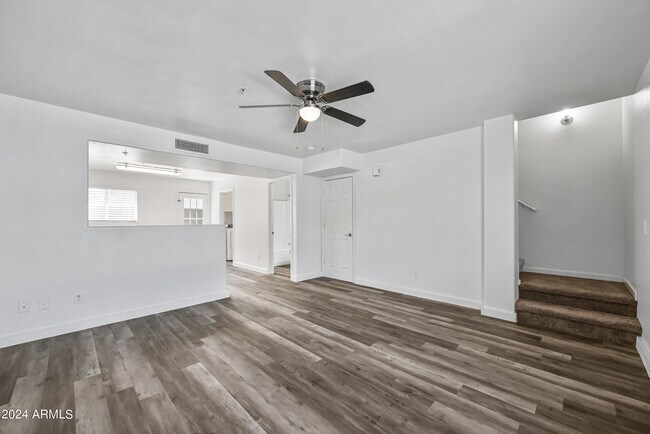 Photo - 5010 N 22nd Ave