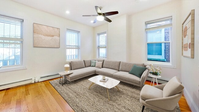 Photo - 7 St Mark St Unit 3