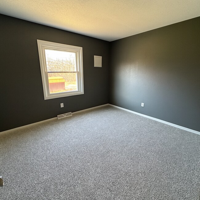 Photo - 805-807-807 9th St Unit 807 9th St (Left)