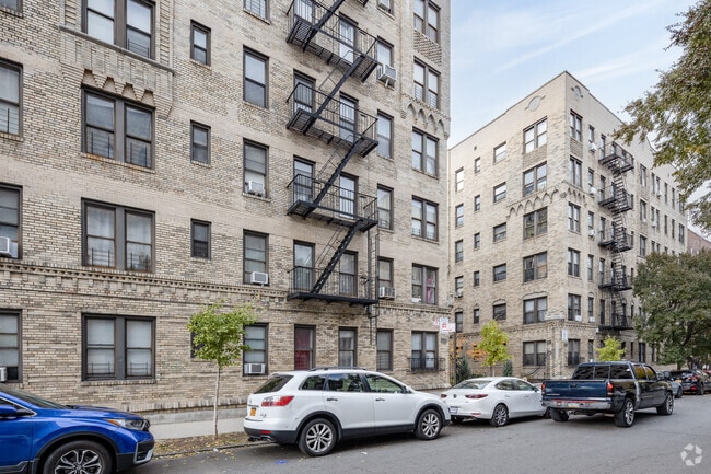 2075-2081 Wallace Avenue WP Bronx, NY 10462
