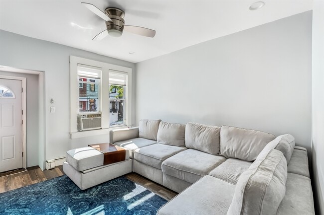Photo - 360 Bramhall Ave