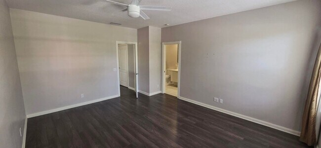 Photo - 47 Tall Oaks Cir