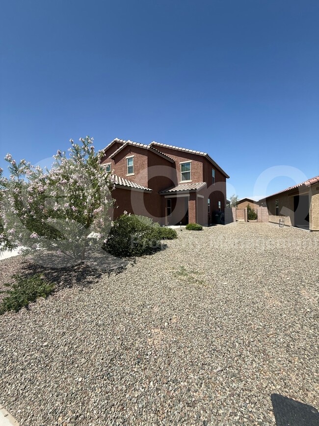 Building Photo - 8811 E Stone Meadow Cir