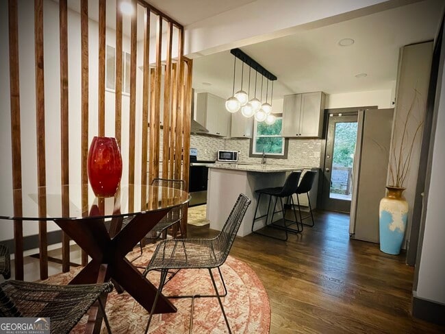 Photo - 2361 Beecher Rd SW