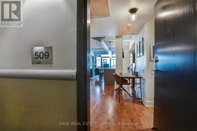 Photo - 233 Carlaw Ave Unit 509