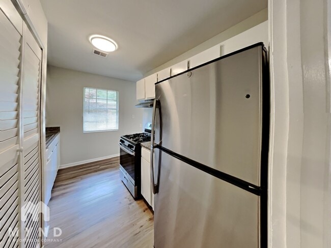 Photo - 4053 Doster St SW