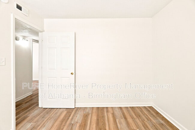 Photo - 8017 1st Ave S