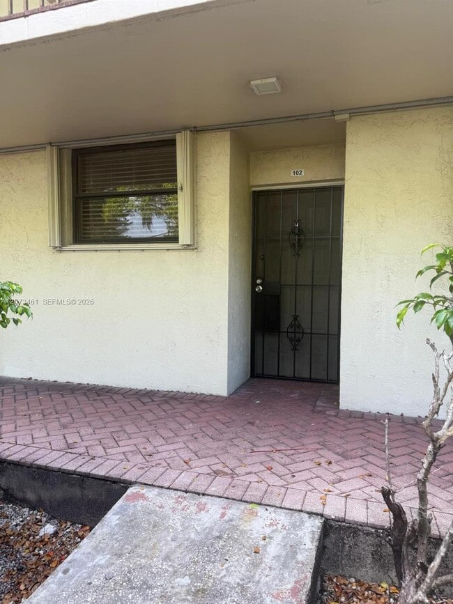 Photo - 109 Lake Emerald Dr Unit 102