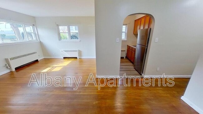 Photo - 31 Parkwood St