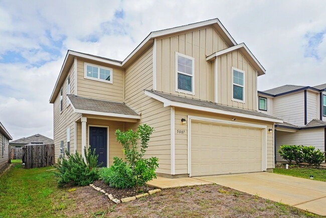Photo - Open-Concept 3BR + Game Room Near Fort Sam & Randolph - Realtor Commission: $500